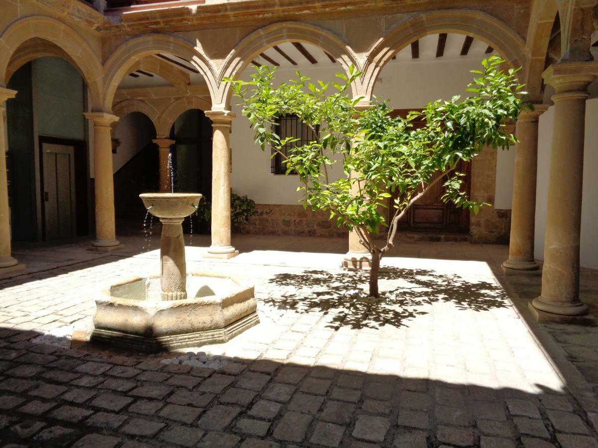 Luz Del Renacimiento Ubeda Apartment Exterior foto